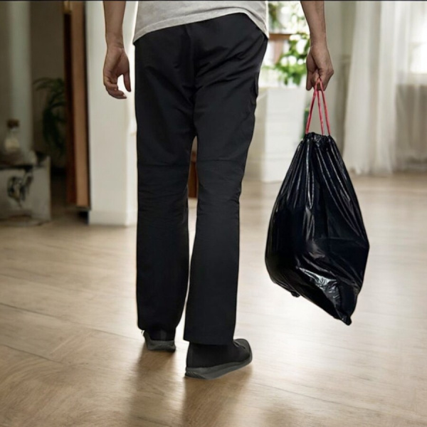 Мешки для мусора двухслойные с завязками 10 шт., 35 литров "Не узнать что внутри" (50х60 см., 30мкм)